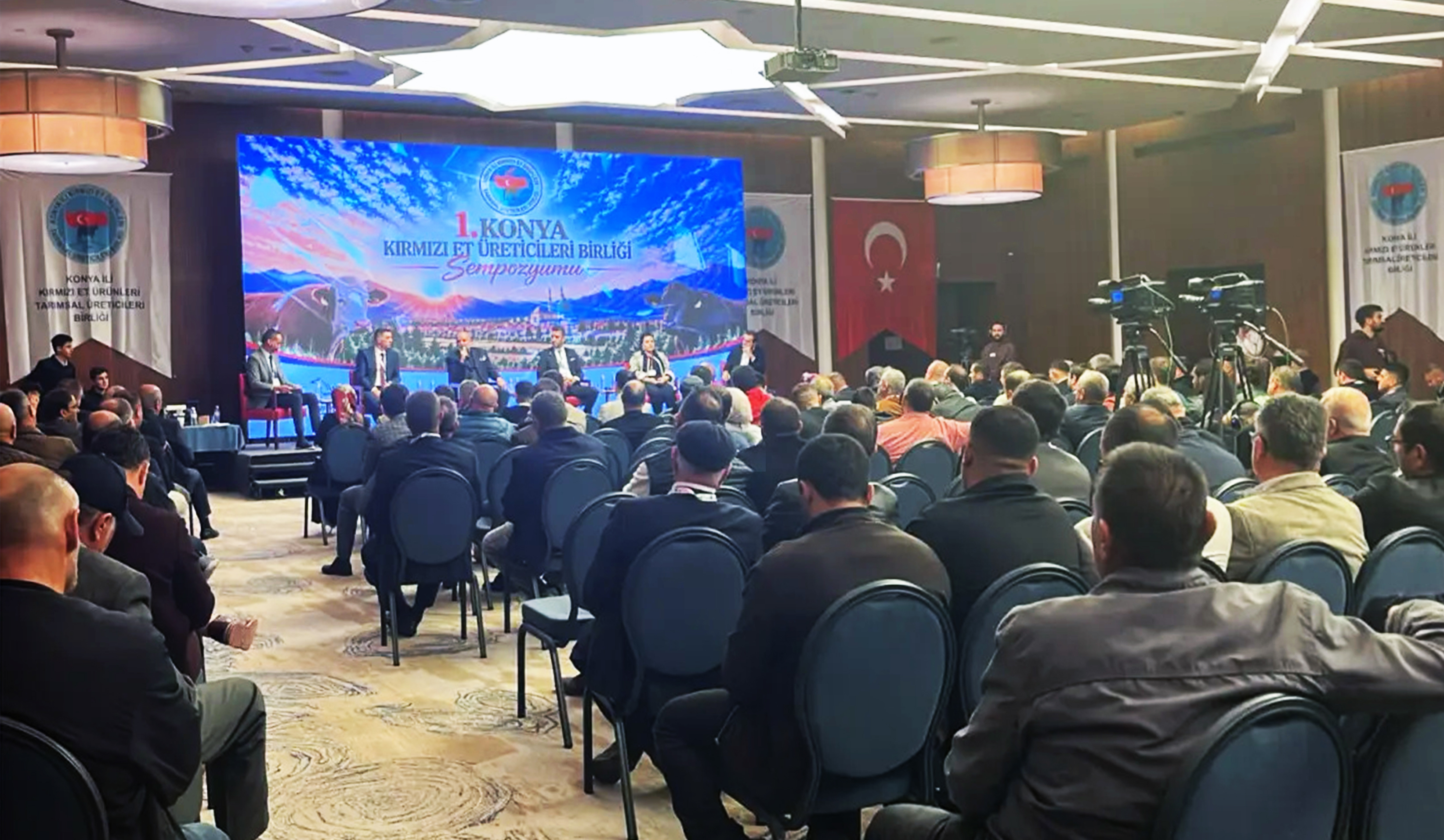 I. KONYA KIRMIZI ET ÜRETİCİLERİ BİRLİĞİ SEMPOZYUMU