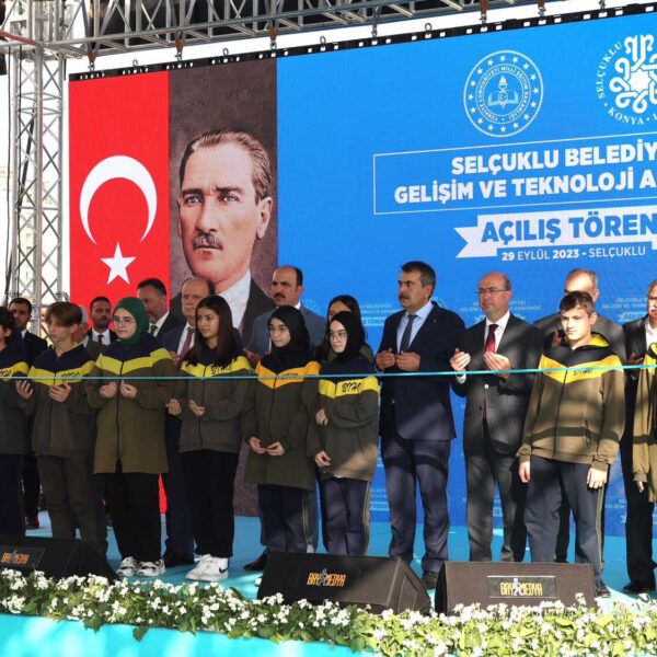 selcuklu_belediyesi_gelisim_ve_teknoloji_akademisi_acilis_toreni